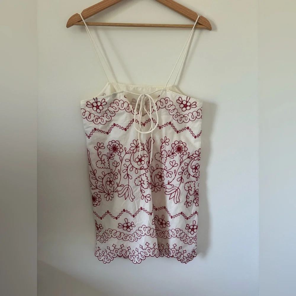 BNWT Zara White Dress with Red Embroidery - Picture 5 of 7